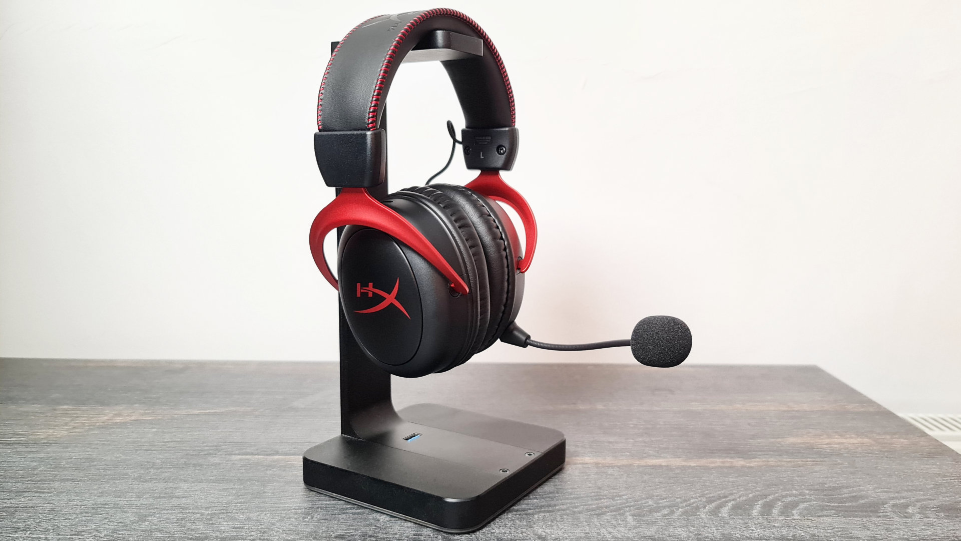 HyperX Cloud III Wireless review: Cutting the gaming headset cord