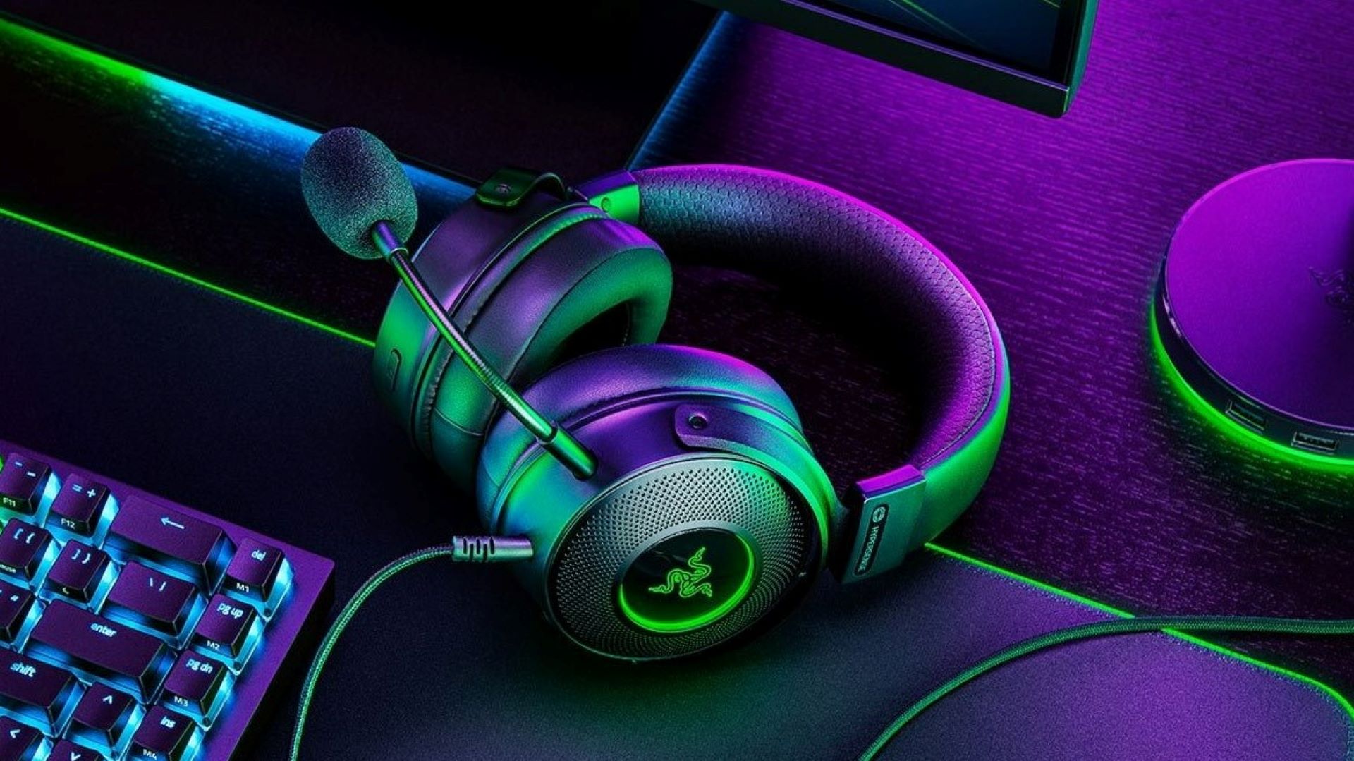 Razer Kraken V3 headset lets you hear and feel when you get blown