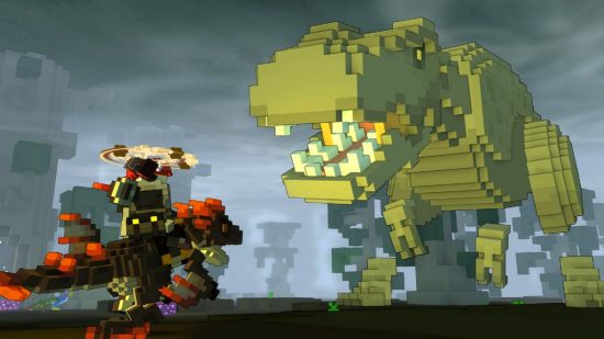 Los mejores juegos de Steam Free: Trove. La imagen muestra un gran dinosaurio verde formado por bloques y una persona que intenta cazarlo