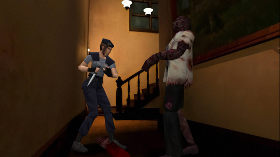 Old games: Jill is fighting against a zombie in a corridor in Resident Evil.