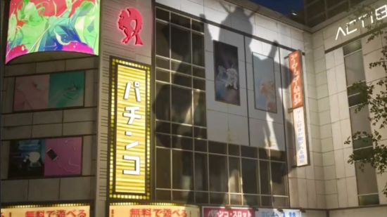 Тень механического костюма Gundam на стене японского здания рекламирует Modern Warfare 3 и Warzone 4 сезон.