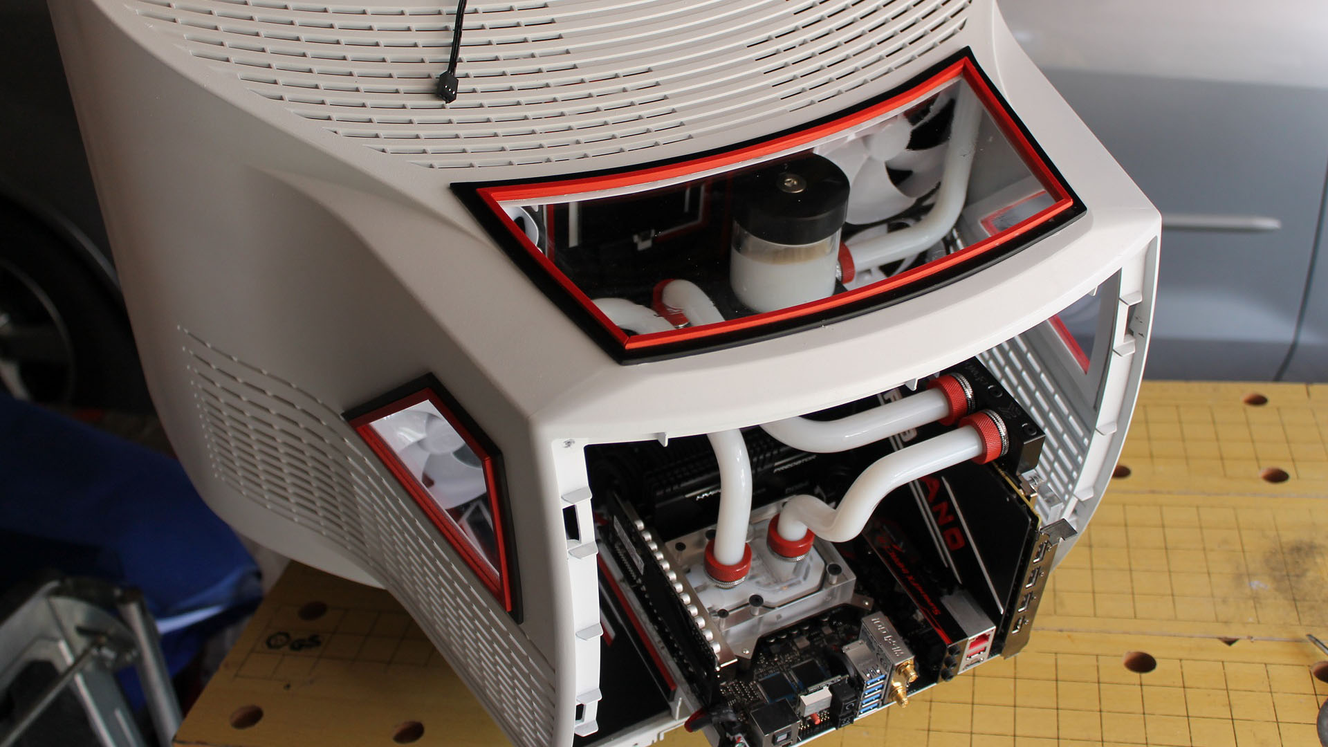 Inside the gaming PC that sits inside the CRT monitor