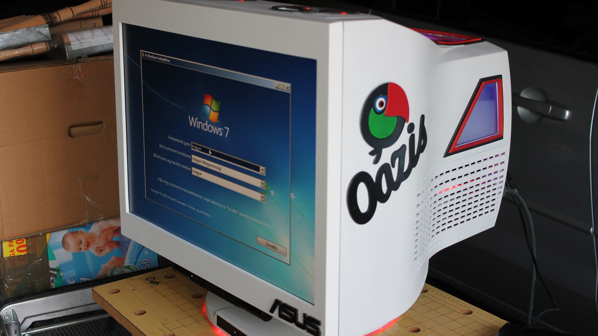 This gaming PC inside a vintage CRT monitor is making us nostalgic