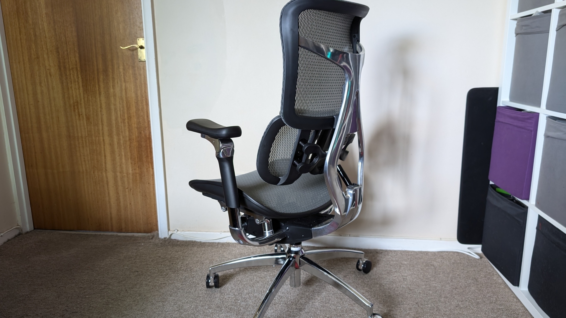 Sihoo S300 ergonomic office chair review image showing the back side of the chair.