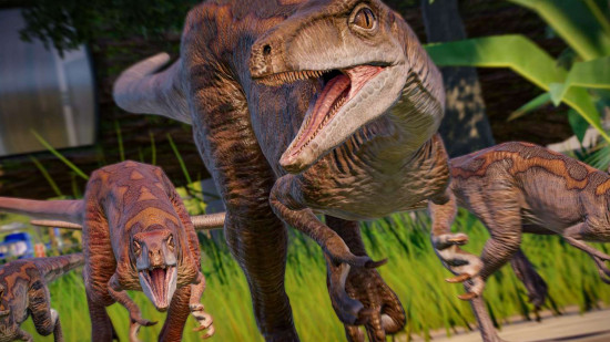 Jurassic World Evolution 2 suddenly stomps up the Steam player charts: Several dinosaurs approach with surely nice intentions.