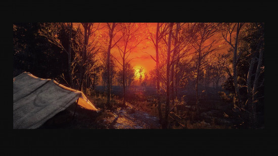 Witcher 3 mods: a sun sets over a makeshift campsite in the woods.