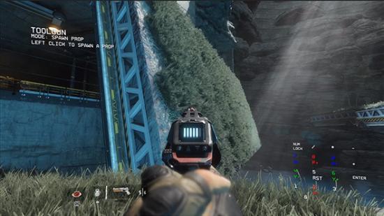 This Titanfall 2 mod adds Halo Forge-style custom gauntlets, and