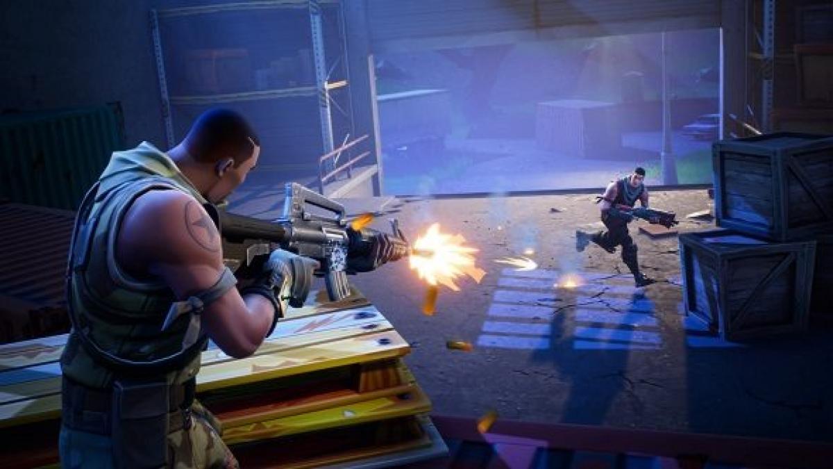 Fortnite Had More Monthly Active Users In October Than Playerunknown S Battlegrounds Pcgamesn - codes for assassin roblox 2017 october